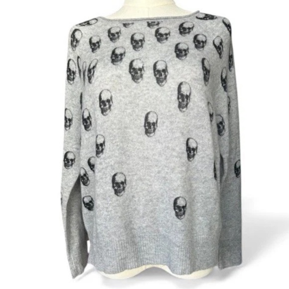 360 Cashmere Sweaters - 360 Skull Cashmere Woman’s 100% Cashmere Skull Sweater, Small, Gray & Black New